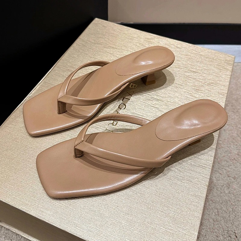 Street Fashion Clothing - Sandali Estivi da Donna con Clip