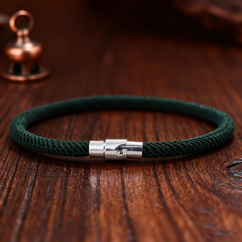 Bracciale a corda intrecciato  - Street Fashion Of Milan recensione e prezzo