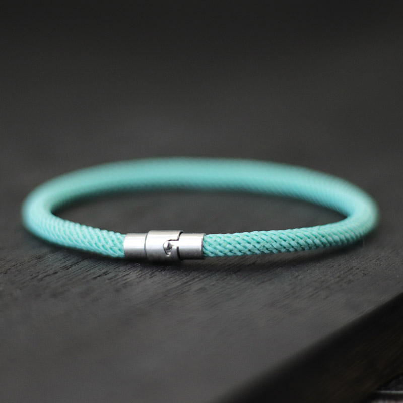 Bracciale a corda intrecciato  - Street Fashion Of Milan recensione e prezzo